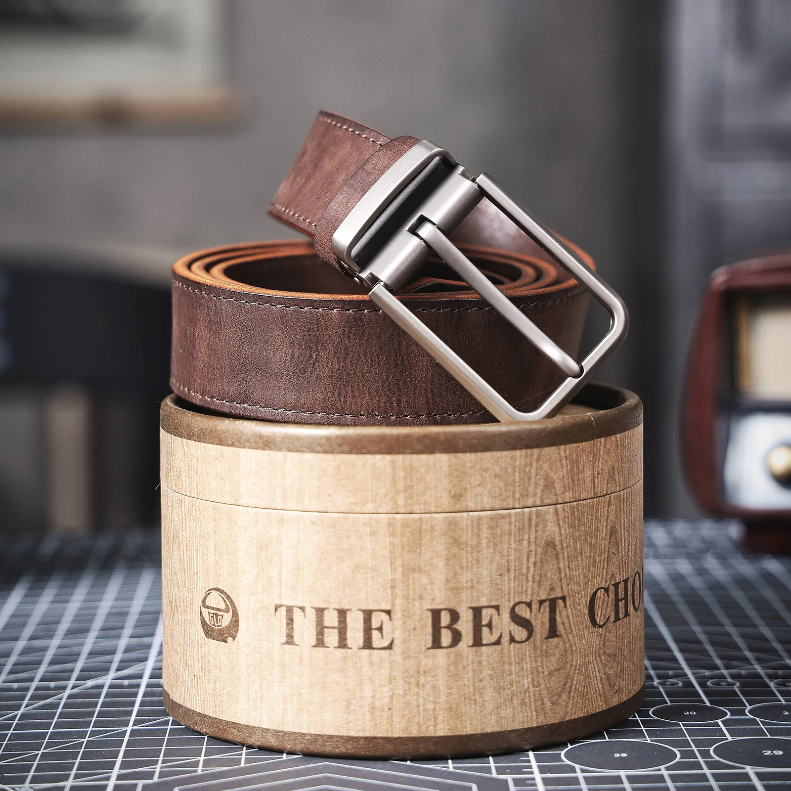 Italian Leather Belt with Stainless Steel Buckle Full-grain leather belt with stainless steel buckle, stylish and durable.