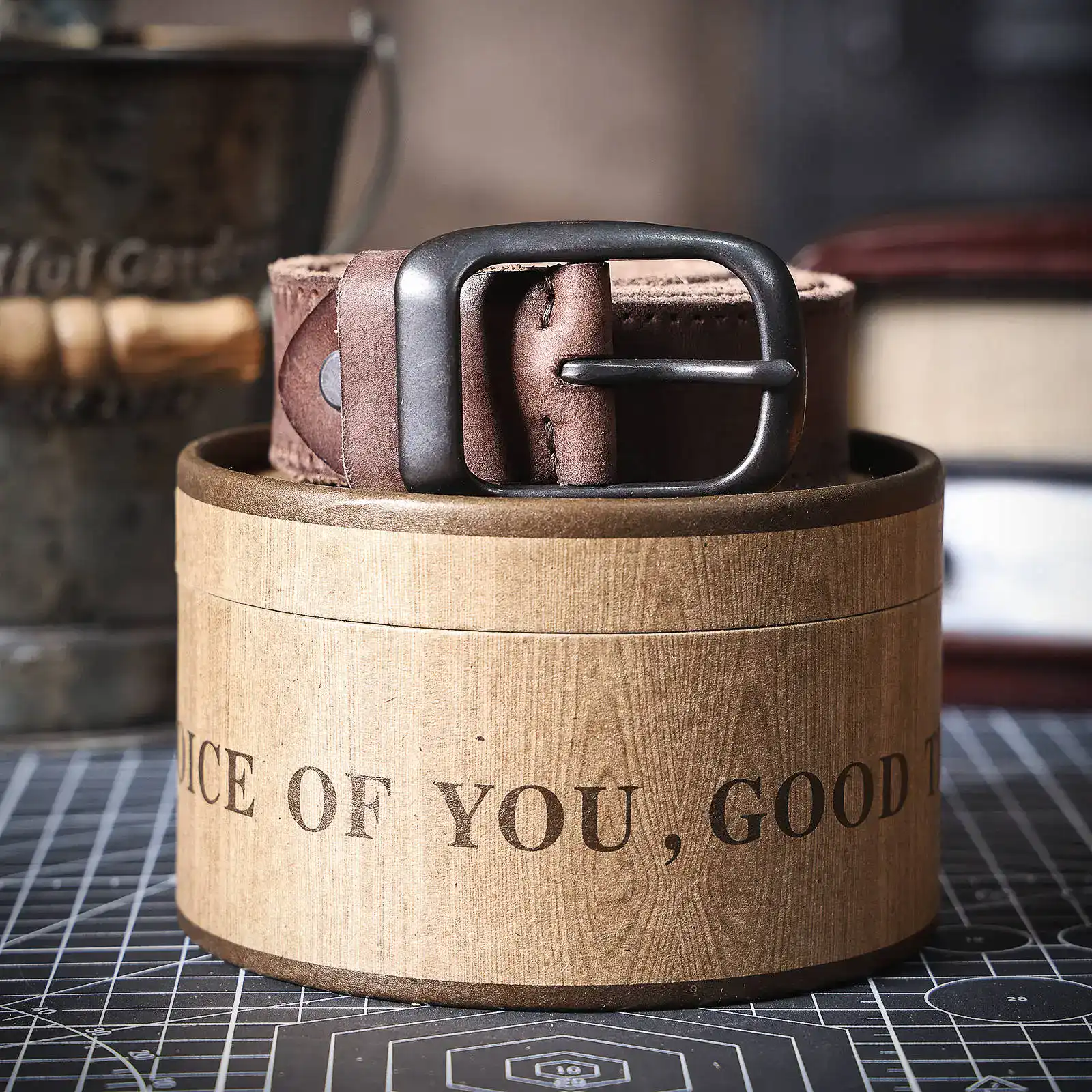 Men’s Denim Belt with Pin Buckle Denim belt featuring a casual pin buckle, perfect for jeans and everyday wear. Stylish accessory for.
