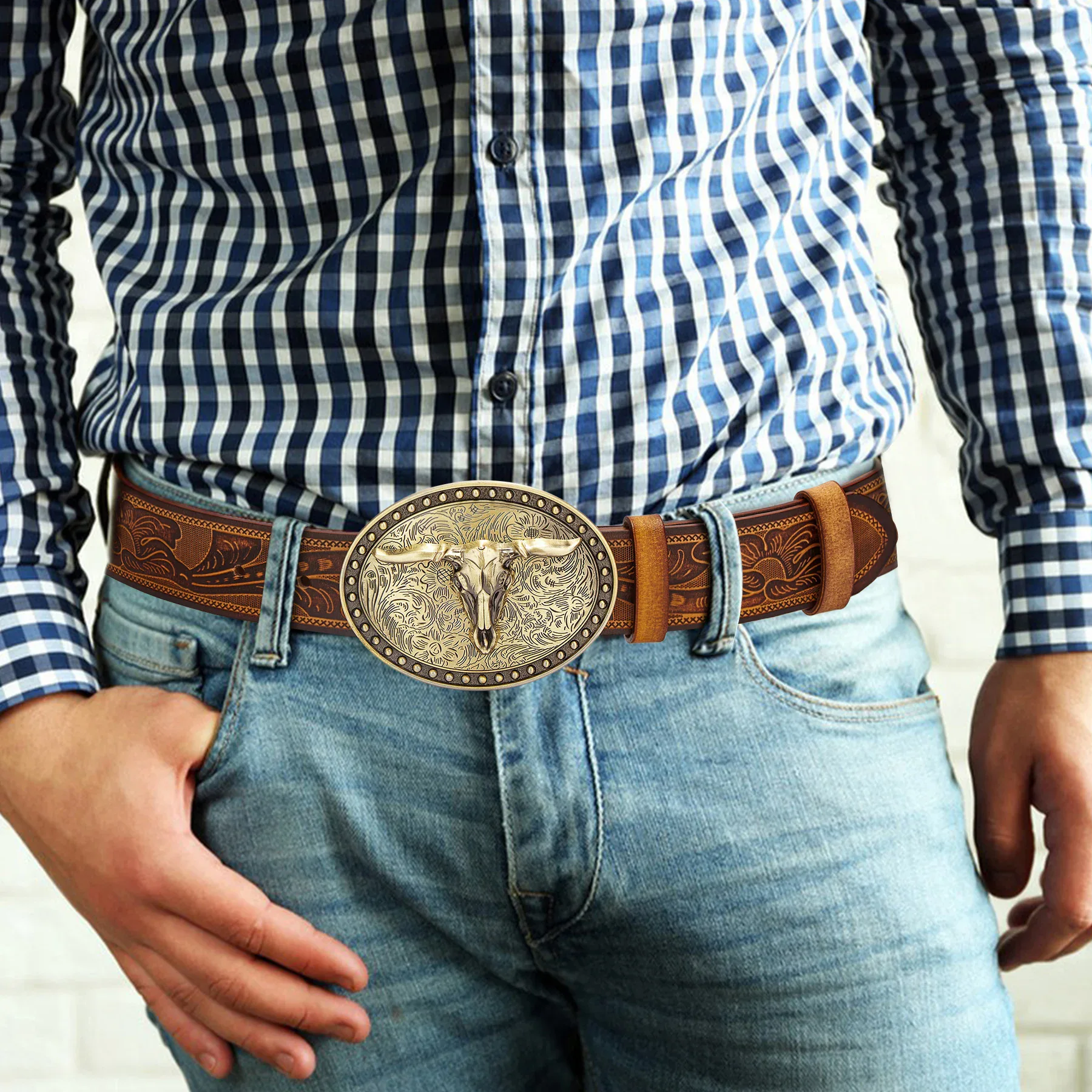 Golden Longhorn Western Leather Belt Western embossed leather belt with longhorn buckle.