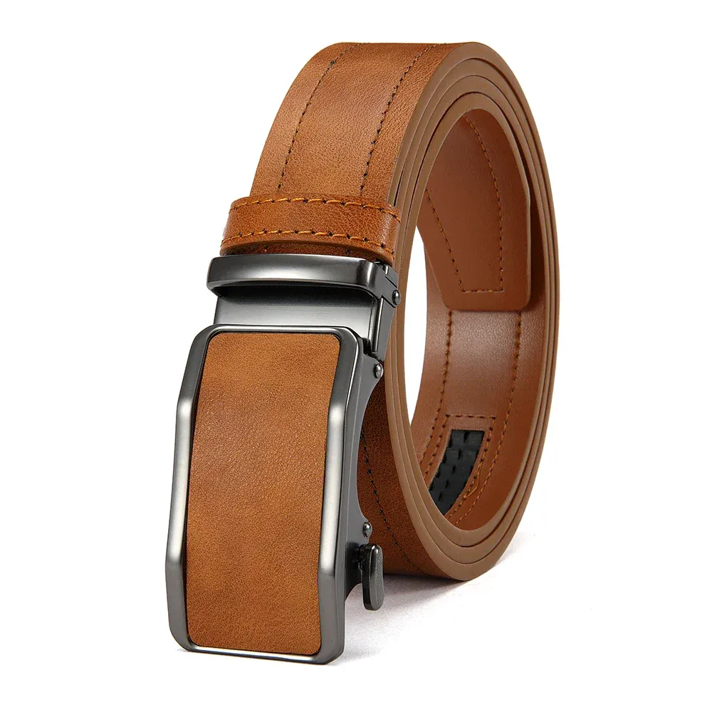 Automatic ratchet belt with leather strap for a perfect, adjustable fit. No holes, sleek design, ide.