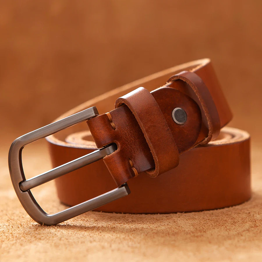 Leather Cowboy Belt – Heritage Collection High-quality vintage leather belt with metal buckle, perfect for western style.