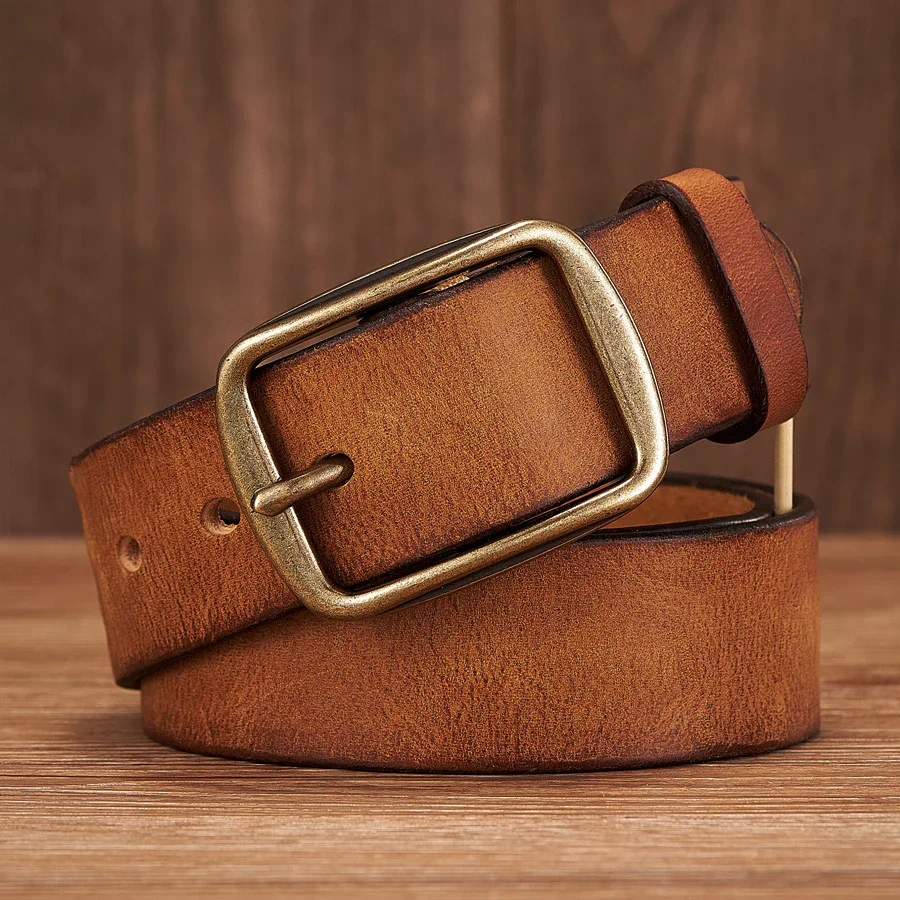 Heritage Retro Thick Cowhide Leather Belt with Copper Buckle Leather belt with copper buckle for a vintage look.
