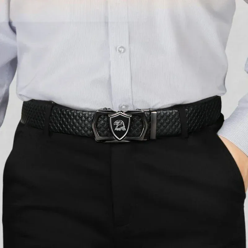 CoreLine Decade Ratchet Belt – 35 mm Top-Layer Cowhide Ratchet belt with top-layer cowhide, durable and stylish for everyday wear. Perfect for a profession.