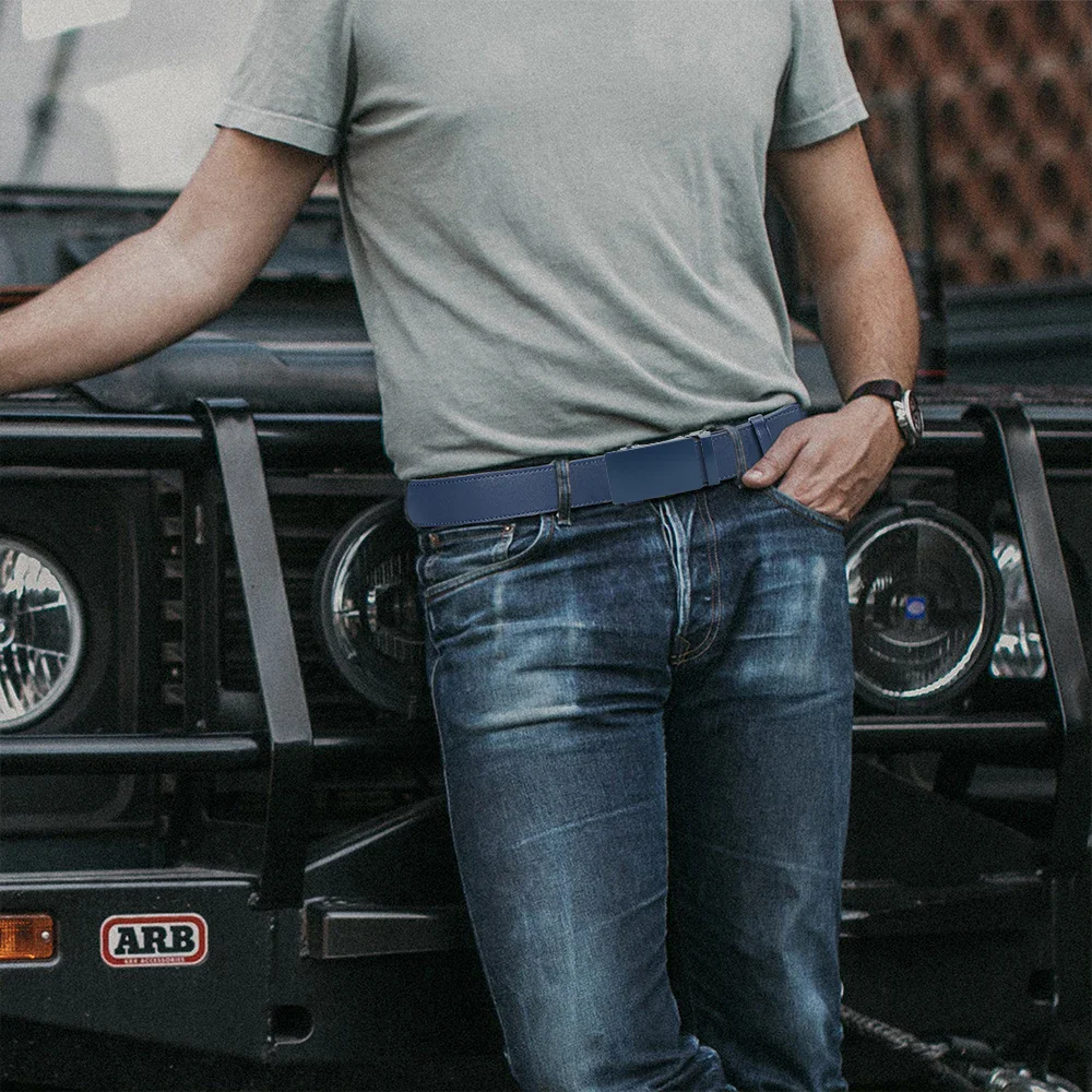 Men’s Slim Cowhide Belt for Denim & Business-Casual Wear Men’s slim cowhide belt ideal for jeans and business casual outfits. Durable, stylish, perfect for e.