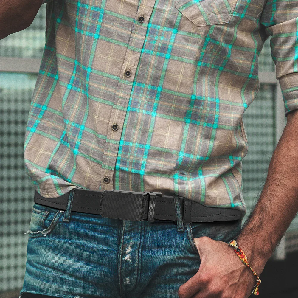 Men’s PU Ratchet Belt with Micro-Adjust Fit Men’s PU ratchet belt with micro-adjust fit for easy, secure comfort.