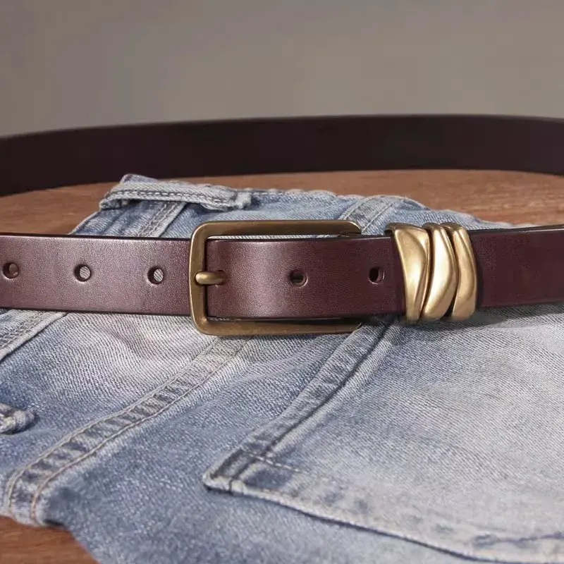 Luxury Heritage Slim Belt for Men Elegant handmade leather slim belt with gold-tone buckle.