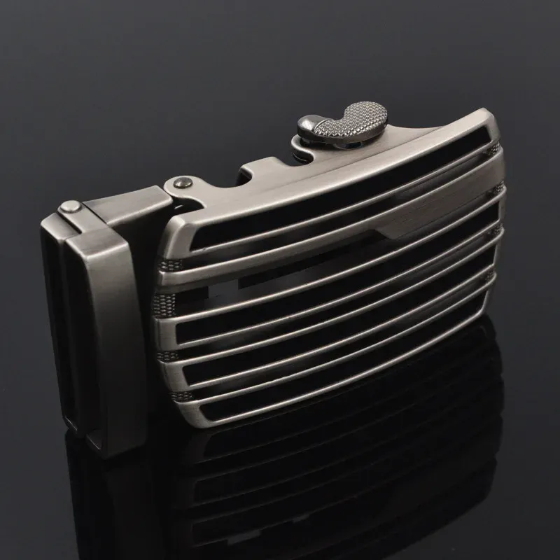 Aero Vented Industrial Automatic Buckle Automatic industrial buckle with vented design for secure fastening.