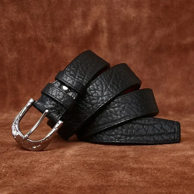 Leather Horseshoe Belt – Stainless Steel, 3.8cm width Black leather horseshoe-shaped belt with stainless steel buckle, 3.8cm wide, handcrafted for durabil.