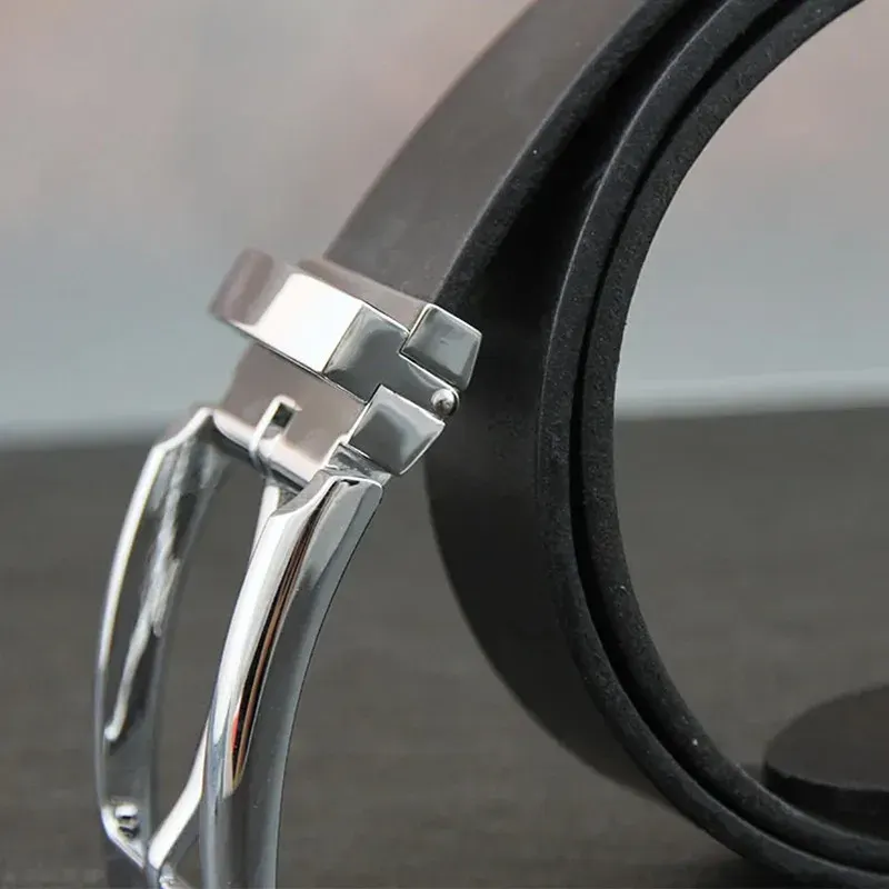 HoldForm Craft-Master 40mm Clip-On Pin Buckle Close-up of the HoldForm “Craft-Master” 40mm clip-on pin buckle for belts and accessories.