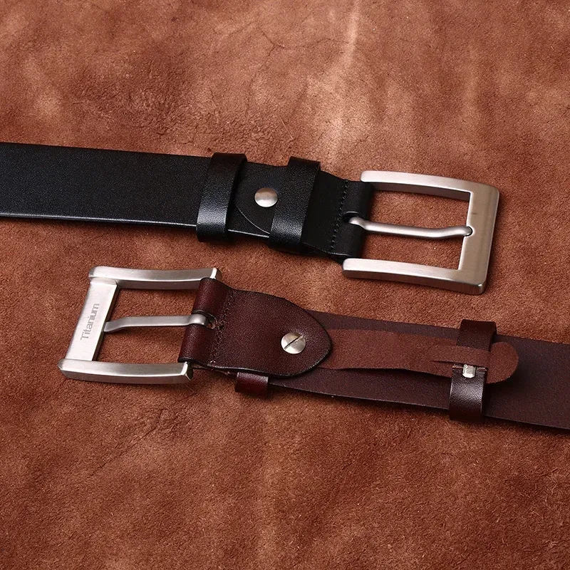 Titan-Edge Leather Belt with Titanium Buckle Elegant leather belt featuring a pure titanium buckle for modern durability and style. Perfect for e.