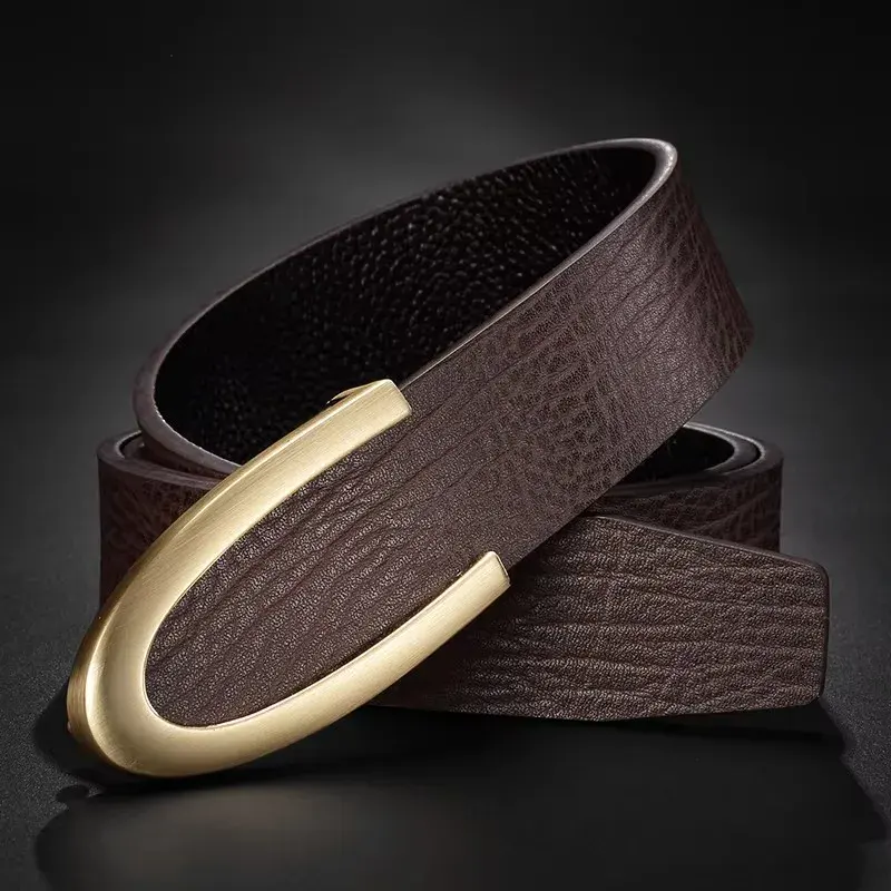 C-Icon Leather Belt with Gold Buckle Elegant minimalist leather belt with gold C-hook buckle for a sleek look.