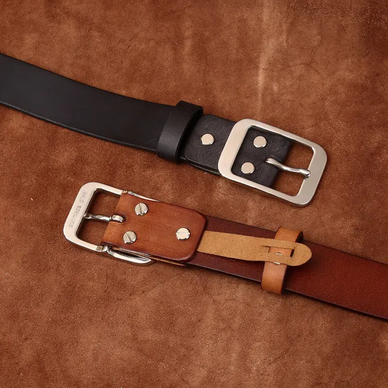 Workwear Cowhide Leather Belts – Thick Strap, Solid Buckle Durable cowhide leather belts with thick straps and sturdy buckles for workwear and casual style.