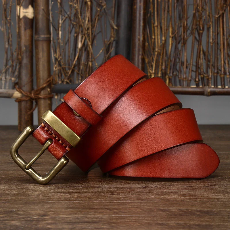 Leather Belt for Men – Cowhide, Retro Style, Copper Buckle Leather belt for men made from genuine cowhide, featuring a retro design with a copper buckle, perfe.