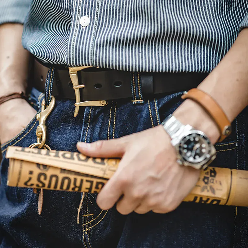 Men’s Cow Leather Belt with Pin Buckle for Fashion High-quality men's cow leather belt with retro pin buckle, quick release, perfect for casual and for.