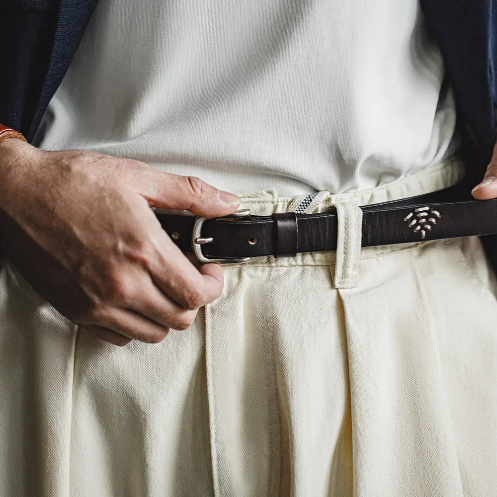 Maden New Retro Black Leather Belt Genuine black cowhide leather belt for men, versatile daily accessory.