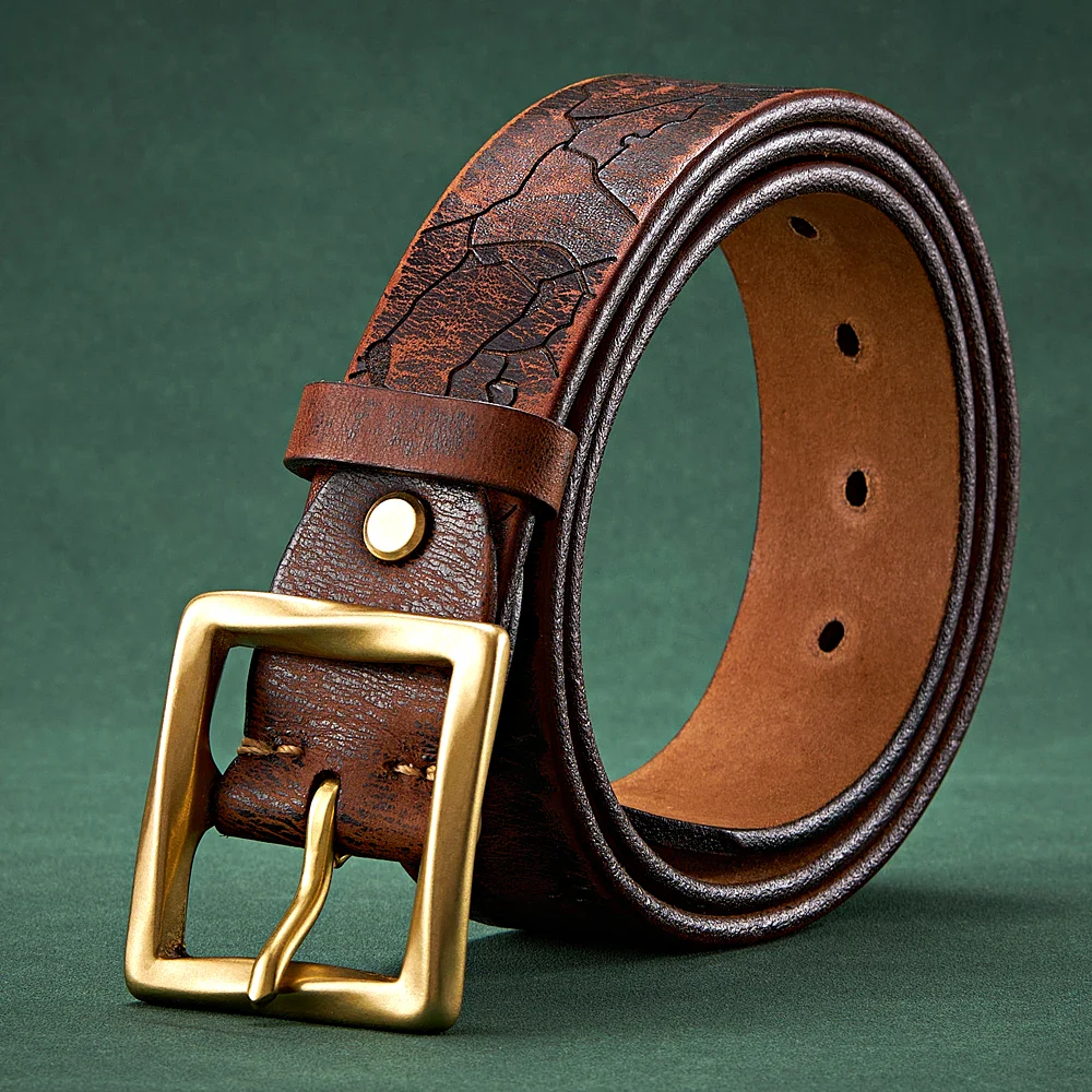 Leather men’s belt with cracked design and gold buckle. Stylish men's leather belt featuring a cracked pattern and a gold buckle for trendy fashion.