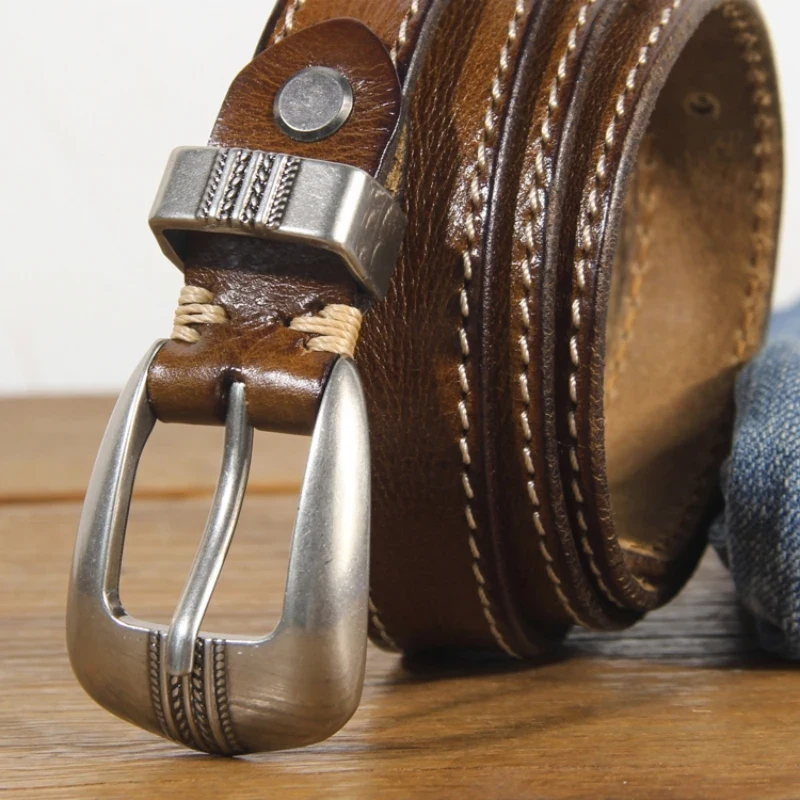 Leather Women’s Belt – Versatile and Stylish Genuine leather women's belt with decorative design, perfect for jeans and casual wear. Trendy luxur.