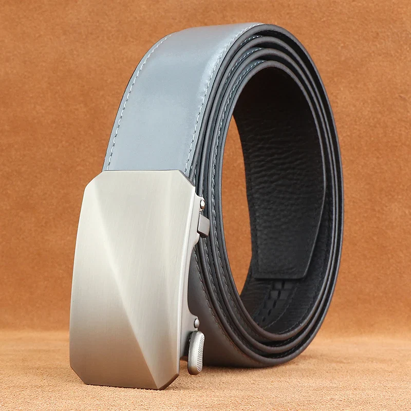 High Quality Leather Automatic Buckle Belt for Men Automatic buckle leather belt for men, casual luxury accessory, genuine light-colored leather, styli.