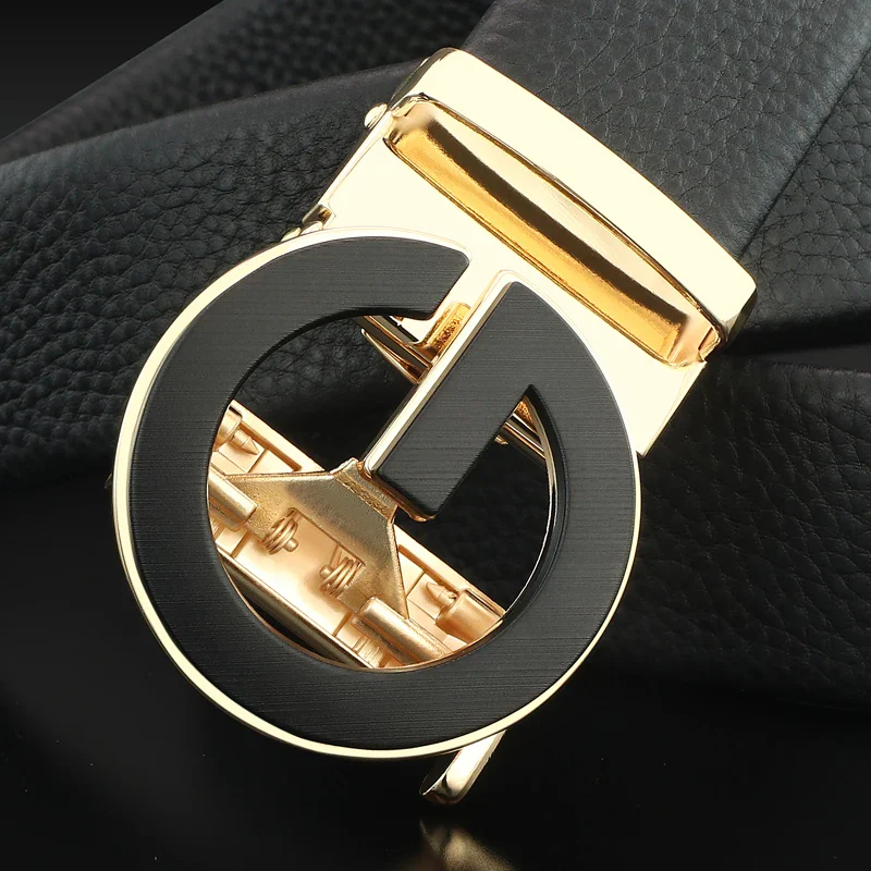 Elegant Black and Gold Letter G Belt Buckle Luxury designer belt buckle with black and gold finish, featuring a prominent letter G for men.