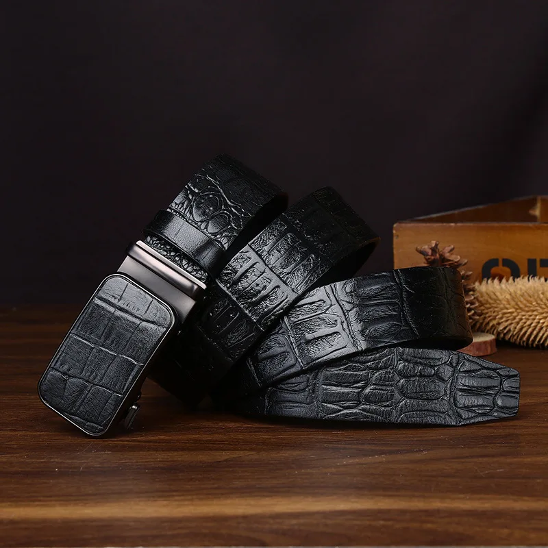 Apex Croc Men’s Crocodile-Embossed Automatic Belt Apex Croc Men's Crocodile-Embossed Automatic Belt